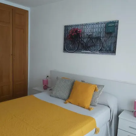 Apartamento Apartamento Al Lado De La Playa Y Con Garaje *