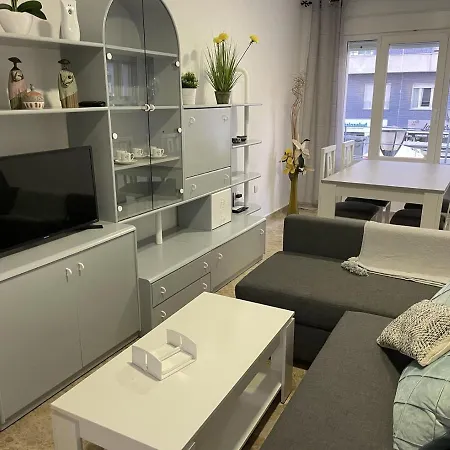 Apartamento Al Lado De La Playa Y Con Garaje Cádiz
