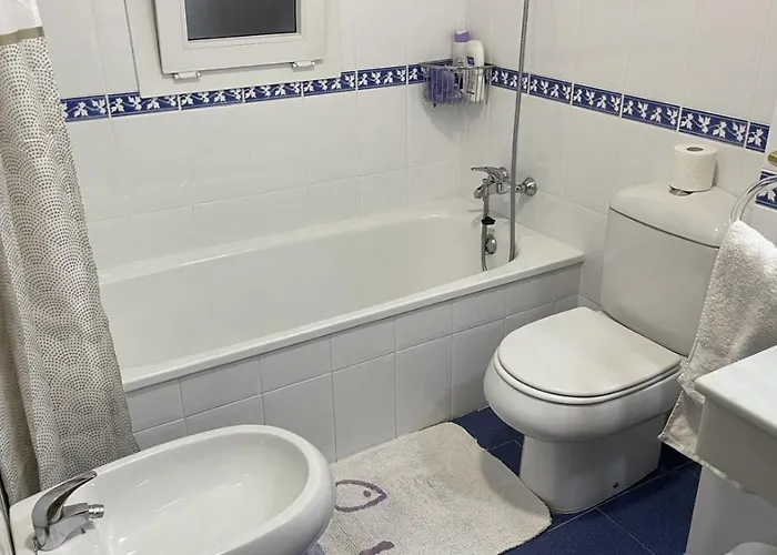 Apartamento Al Lado De La Playa Y Con Garaje