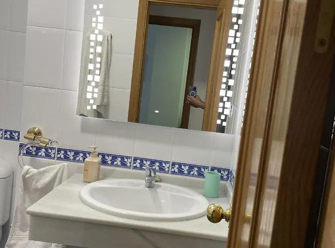 Apartamento Al Lado De La Playa Y Con Garaje