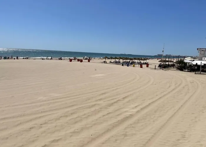 Daire Apartamento Al Lado De La Playa Y Con Garaje